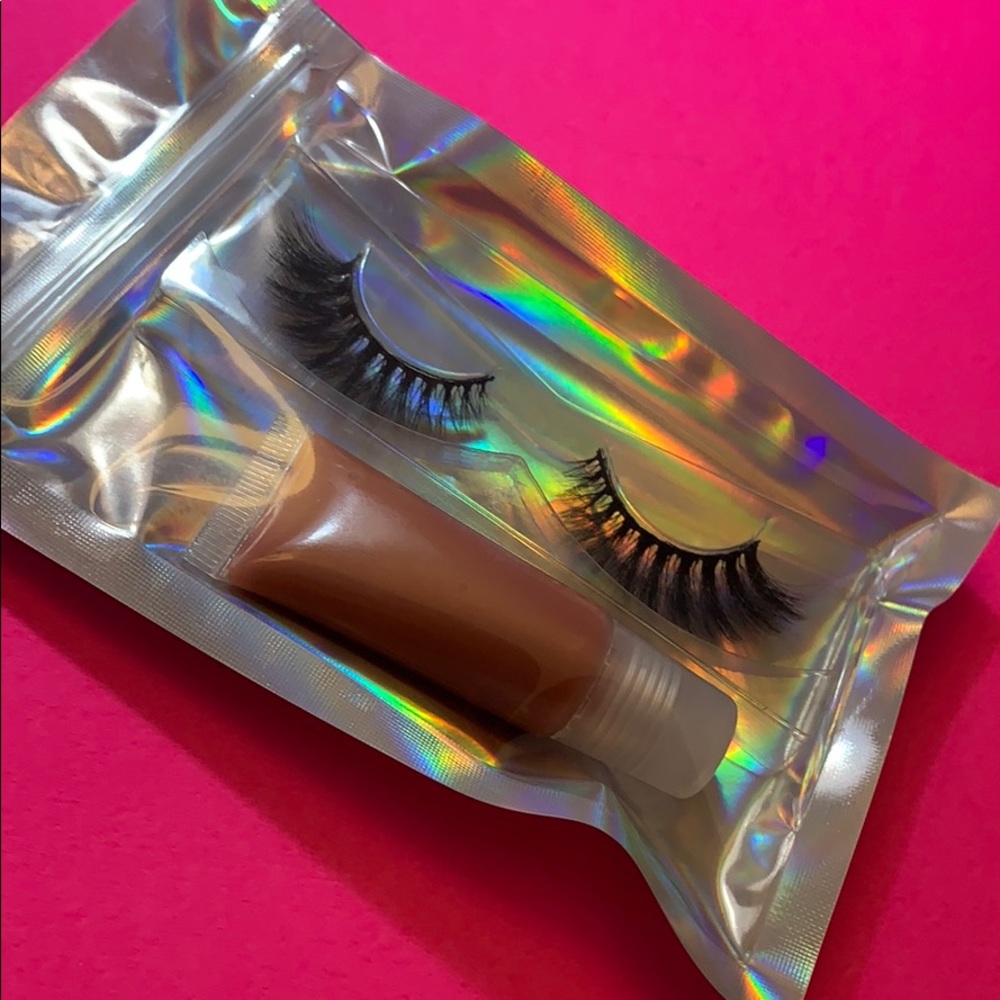 Lash and mini gloss pack